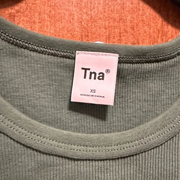 TNA Forest Green Ribbed Crop Top - Picture 2 of 3